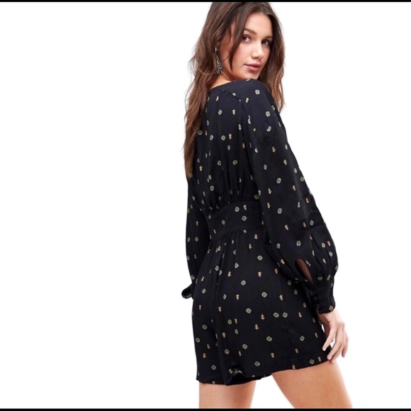Free People long sleeve keyhole button romper - Picture 6 of 8